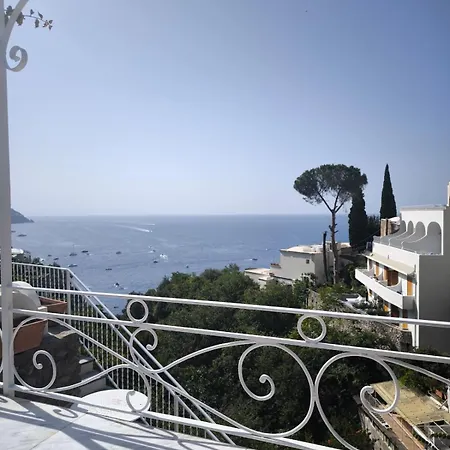 Casa Nina بوسيتانو