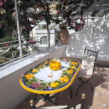 Casa Nina * بوسيتانو